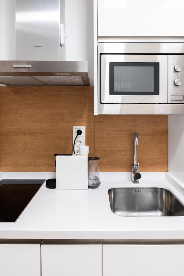 Apartamento De Lujo En Plaza Del Teatro Apartment มาลากา ภายนอก รูปภาพ